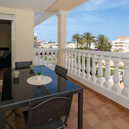 Apartment Aquamarina, 2 Dormitorios, By Bookindenia Denia